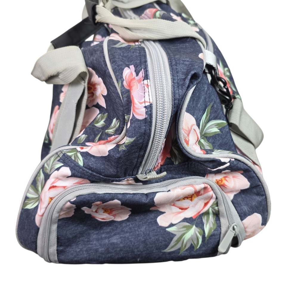 Vooray Burner Gym Duffel Bag Women Large Navy Pink Floral Good Shoe Compartment - Picture 2 of 13